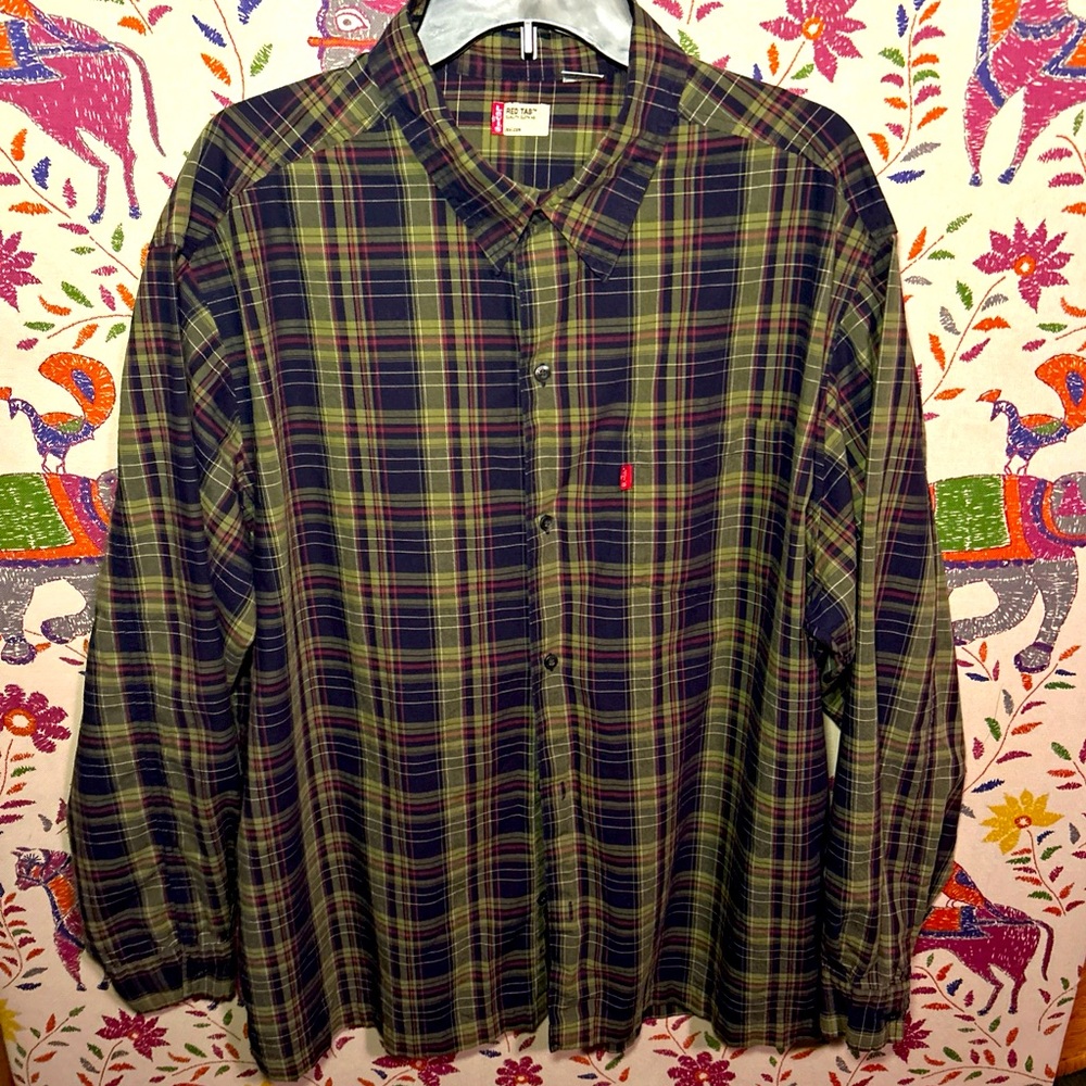 Men’s XL Levi’s red Tag Collared Cotton Plaid Green Blue Long Sleeve Button Down